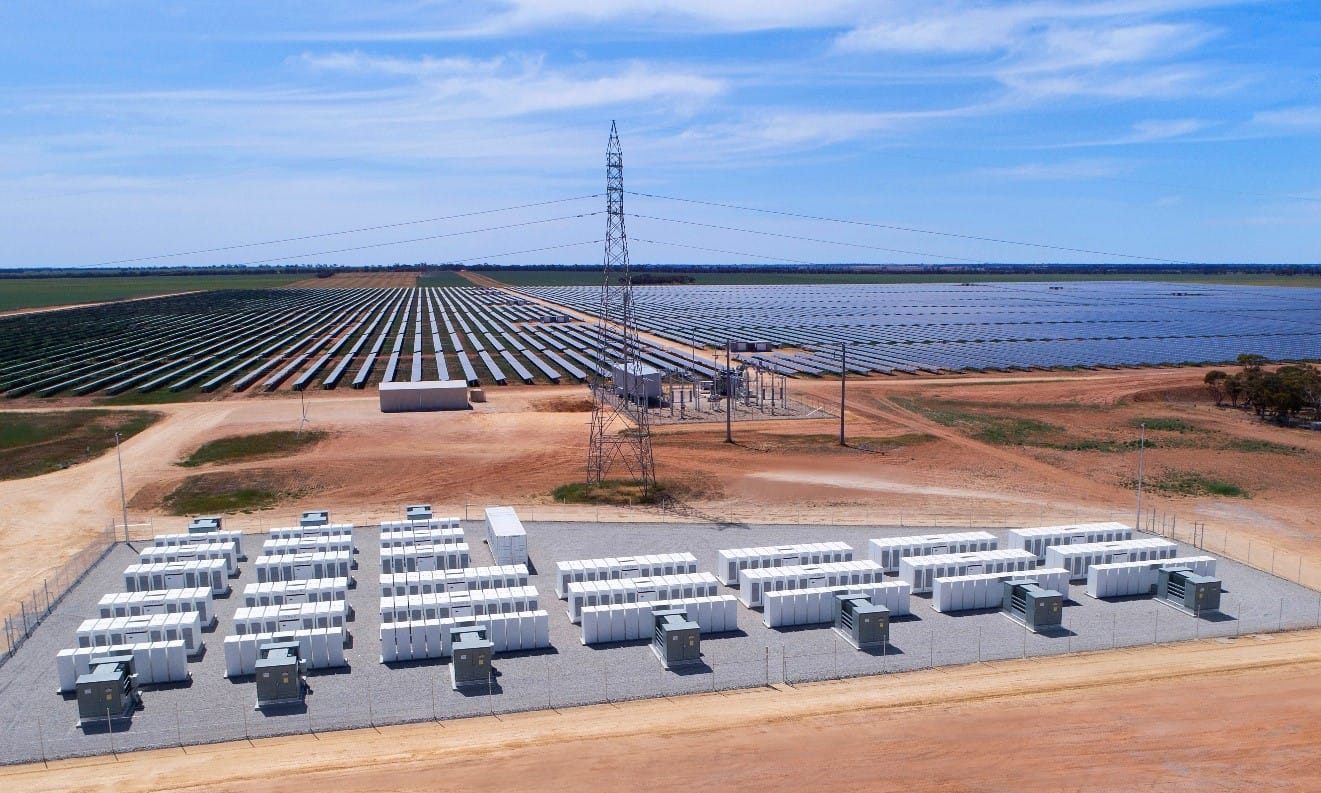 Site image of the Gannawarra Solar and Battery Farm