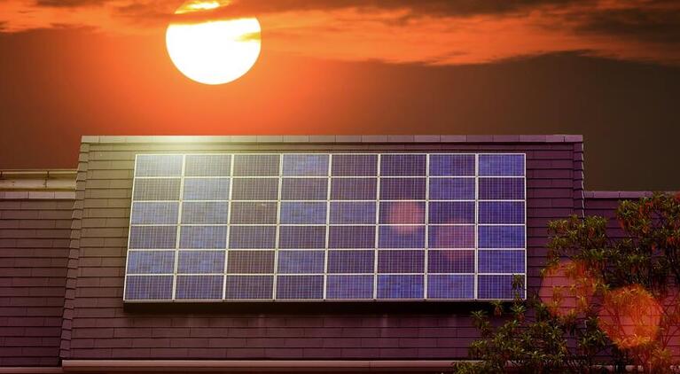 When to Add Batteries to Existing Solar Systems | EnergyAustralia