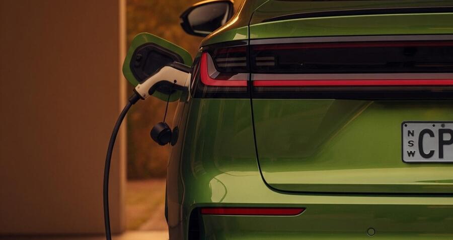 EV
