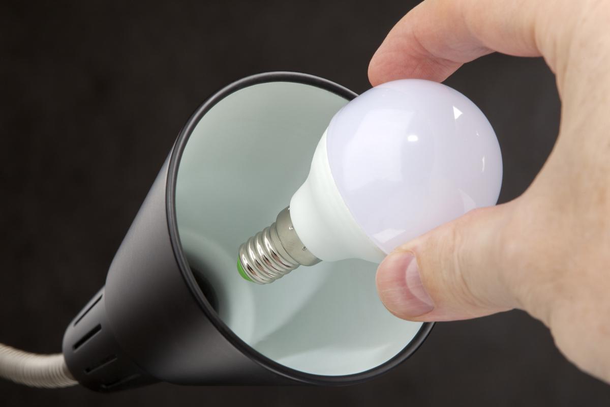 Why your light bulbs aren't lasting as long as they should