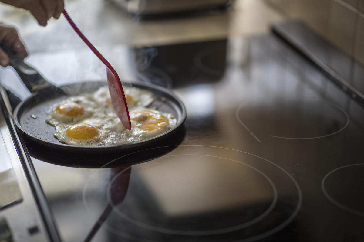 Is an induction cooktop right for you? EnergyAustralia